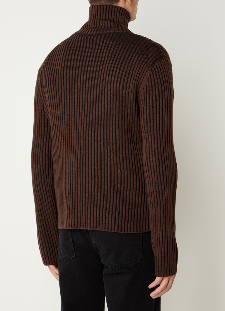 Cardigan Sandro din tricot cu nervuri și amestec de lână, cu guler înalt.