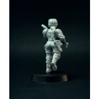 Female Brigade: Soldiers (28mm) (8)