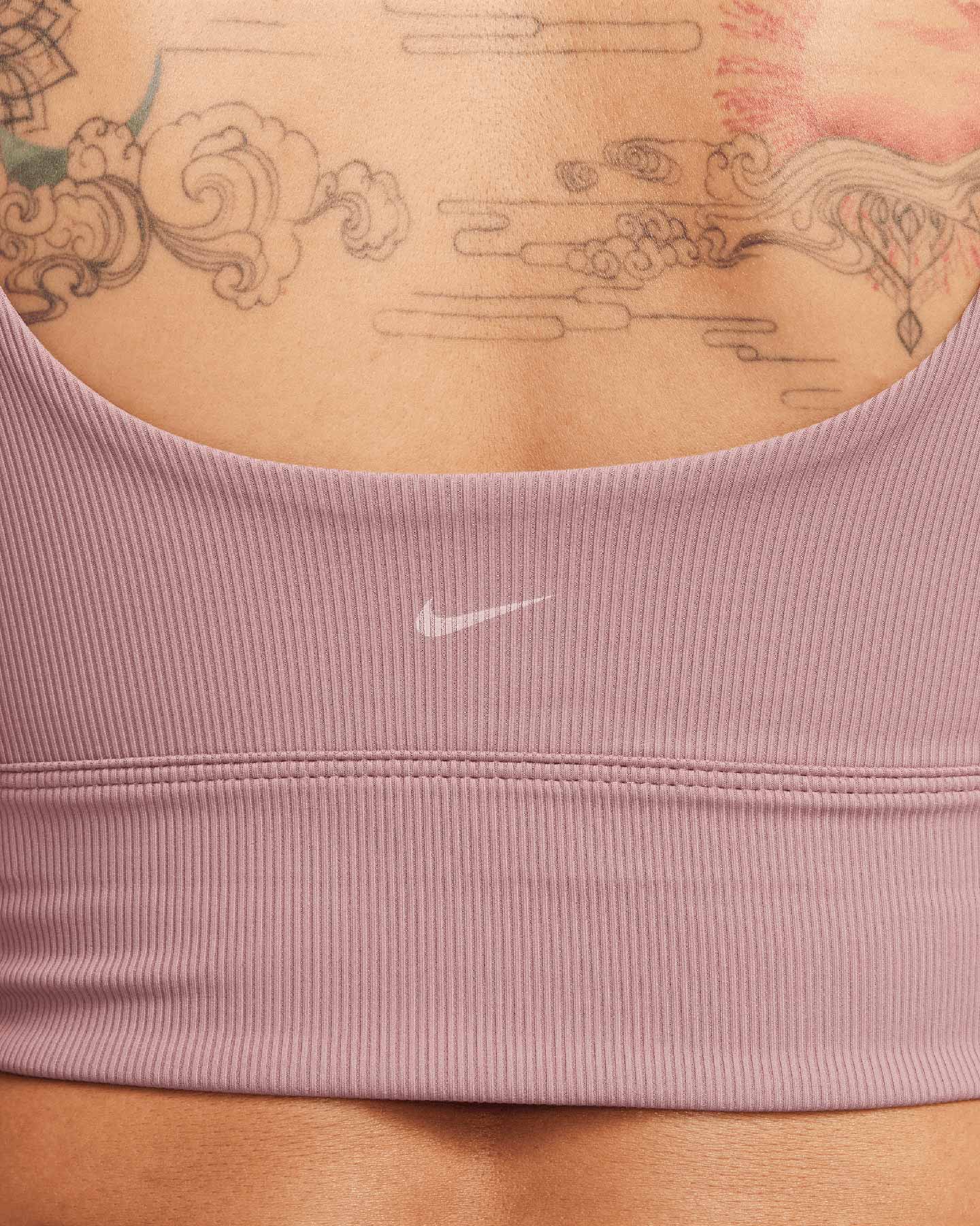 Tréningová podprsenka Nike Striped W FQ0410-208
