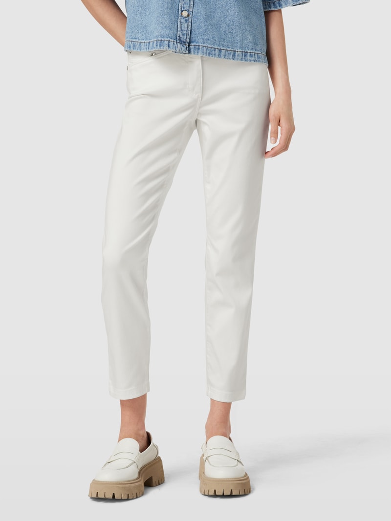 Jeans mit Stretch-Anteil in offwhite