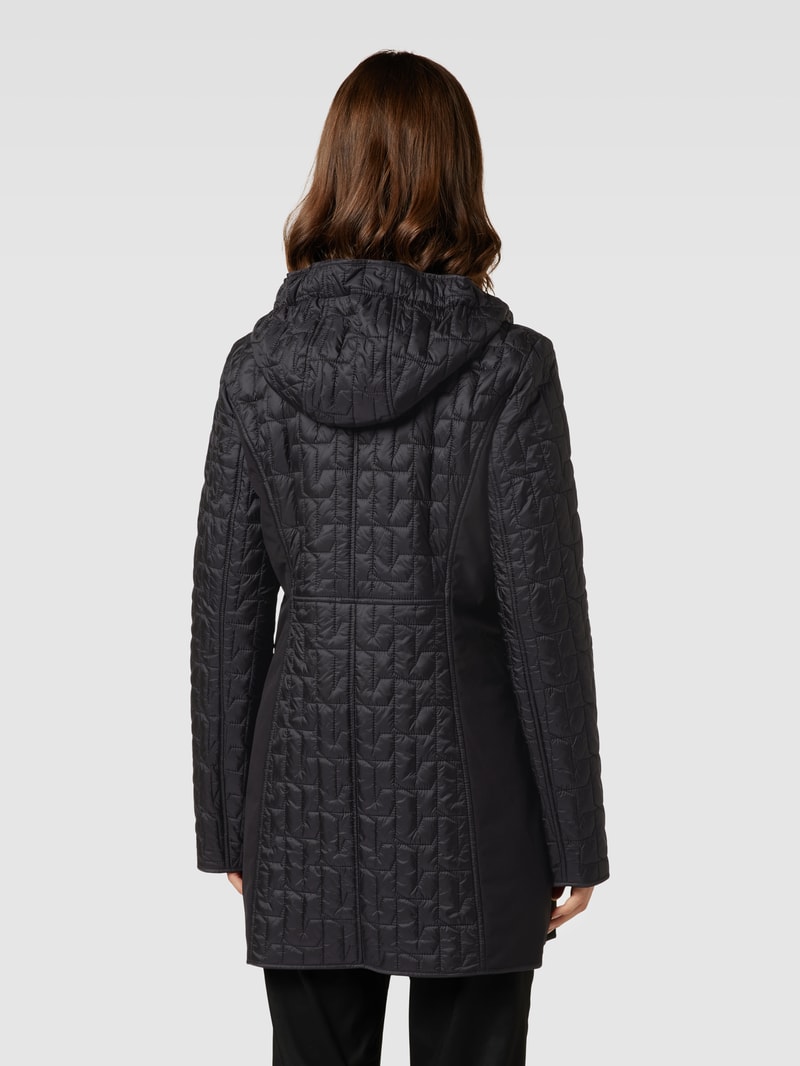 Steppmantel mit Kapuze in schwarz