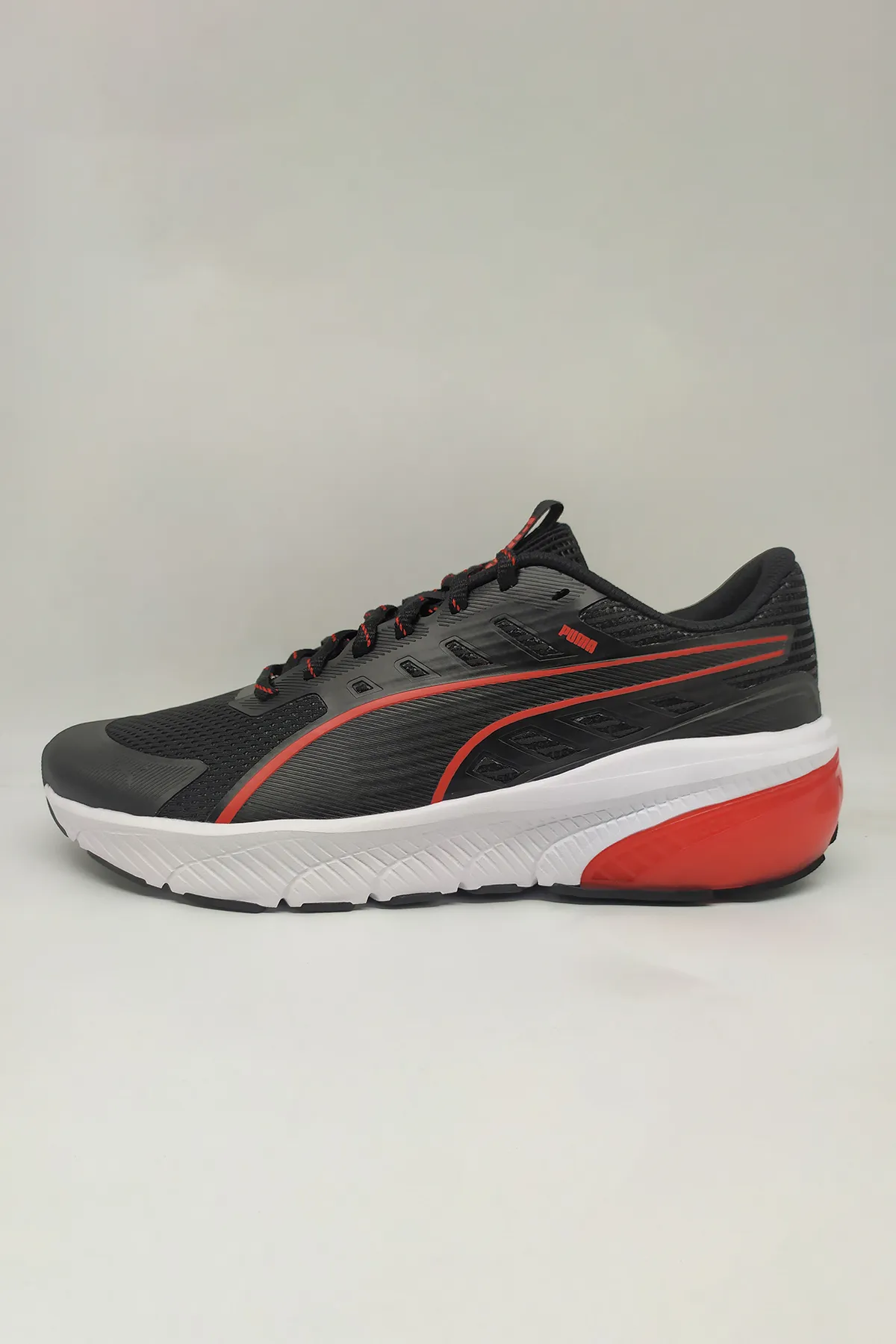 Puma  Sneaker - Schwarz - Flacher Absatz