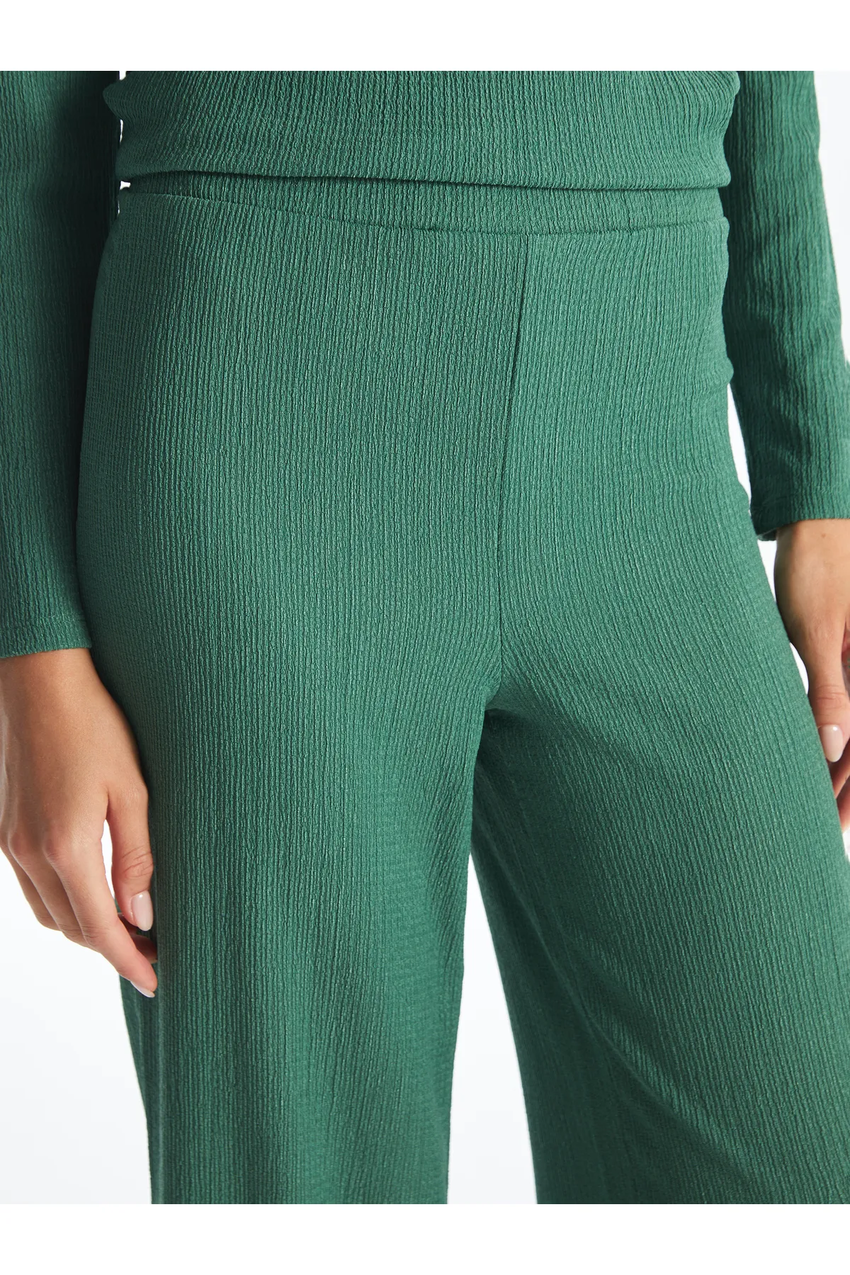LC Waikiki  Bequeme Damenhose mit elastischem Bund