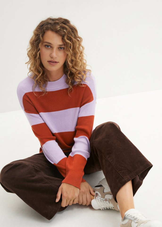 Rundhals-Feinstrickpullover mit Blockstreifen