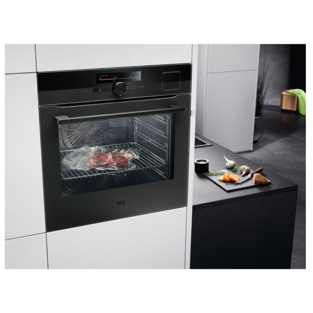 AEG Wärmepumpentrockner AEG - BSK999230T - Steamify® Multi-Dampfgarer - WiFi - SousVide -