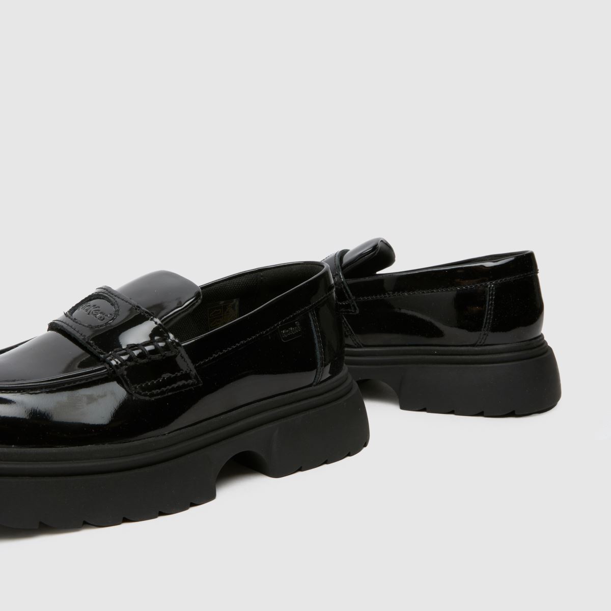 Kickers svarta Kenzi loafers för flickor och juniorer