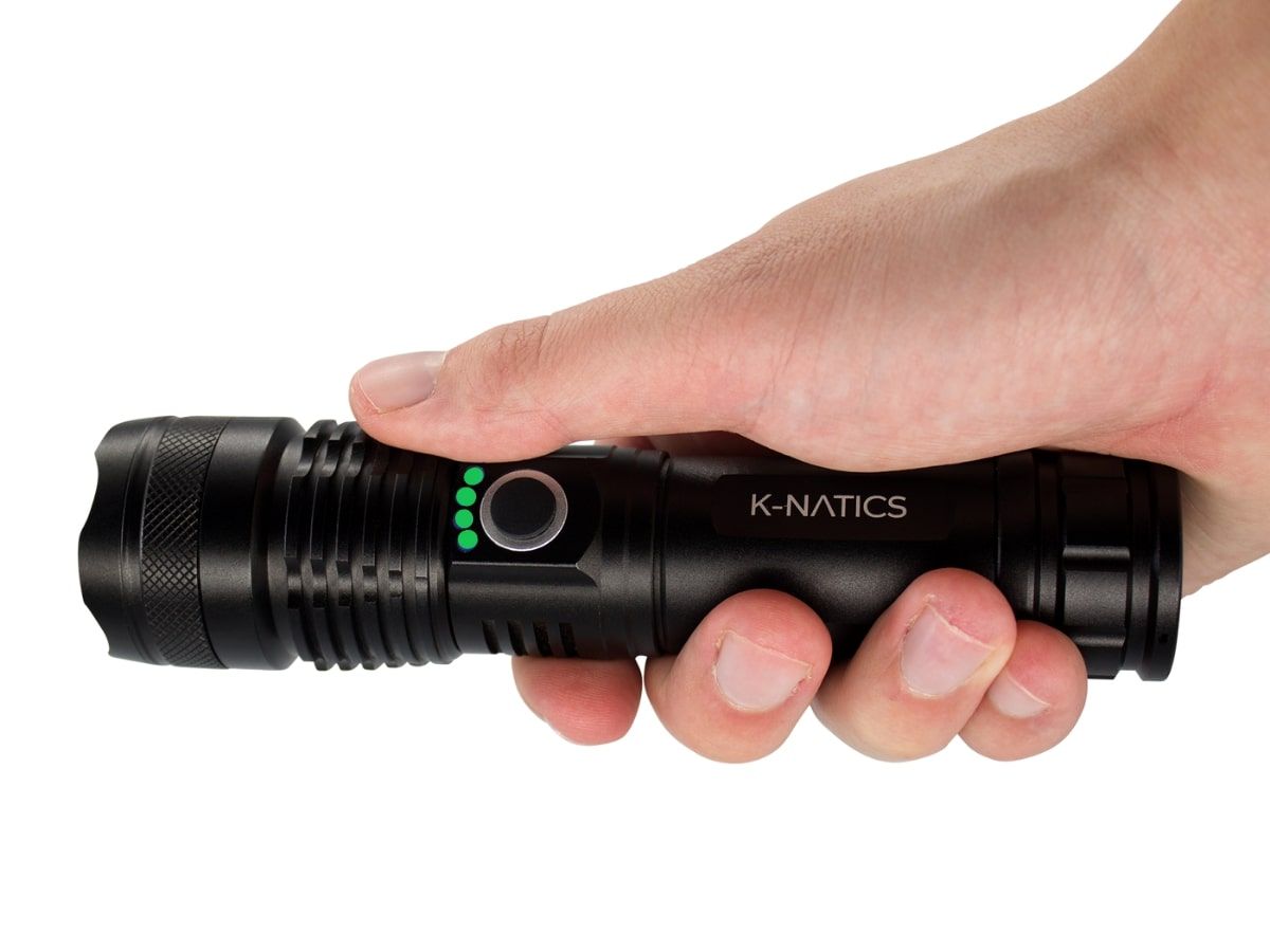 K-NATICS PRO wiederaufladbare Taschenlampe