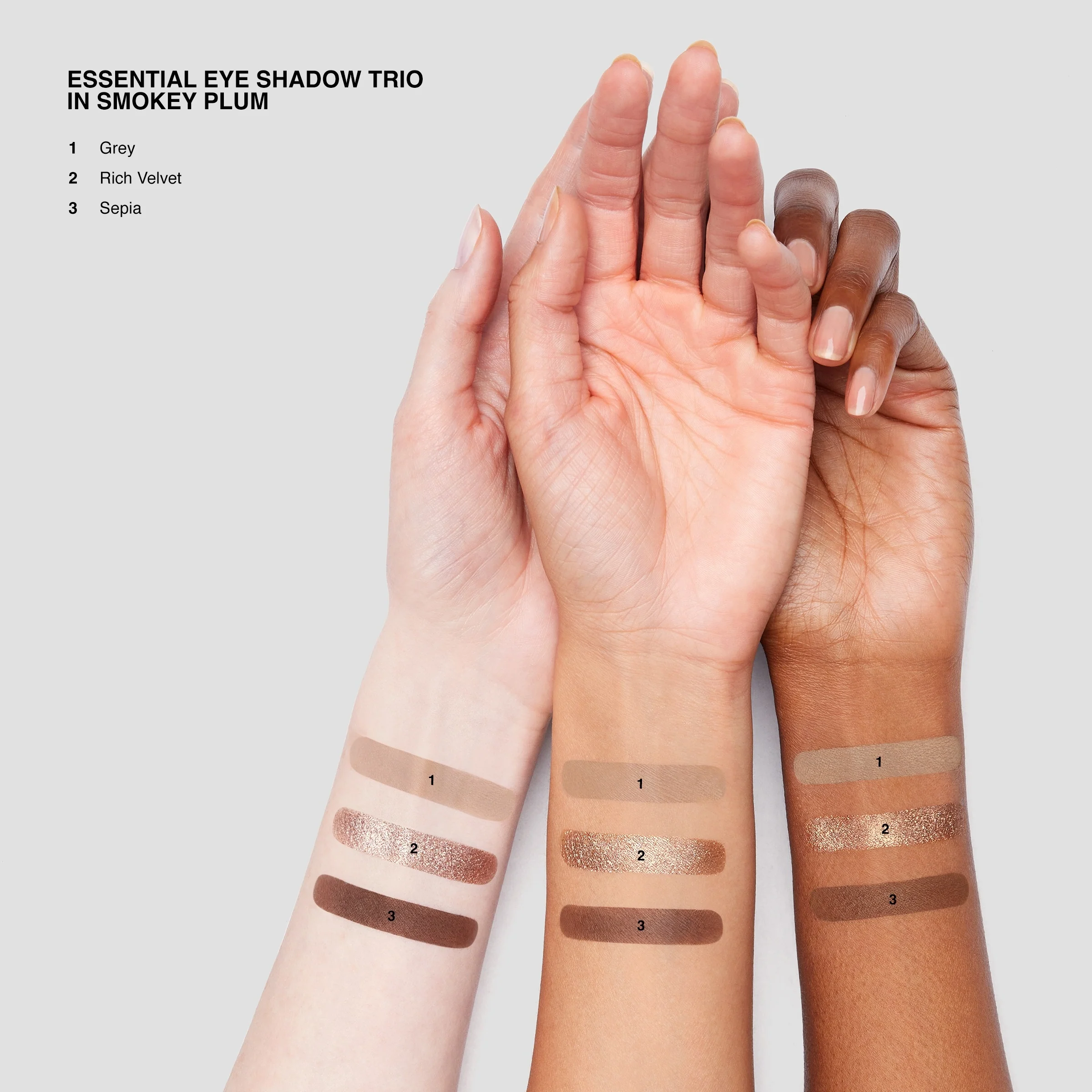 Essential Eye Shadow Trios – paleta cieni do powiek, kompaktowe cienie do powiek