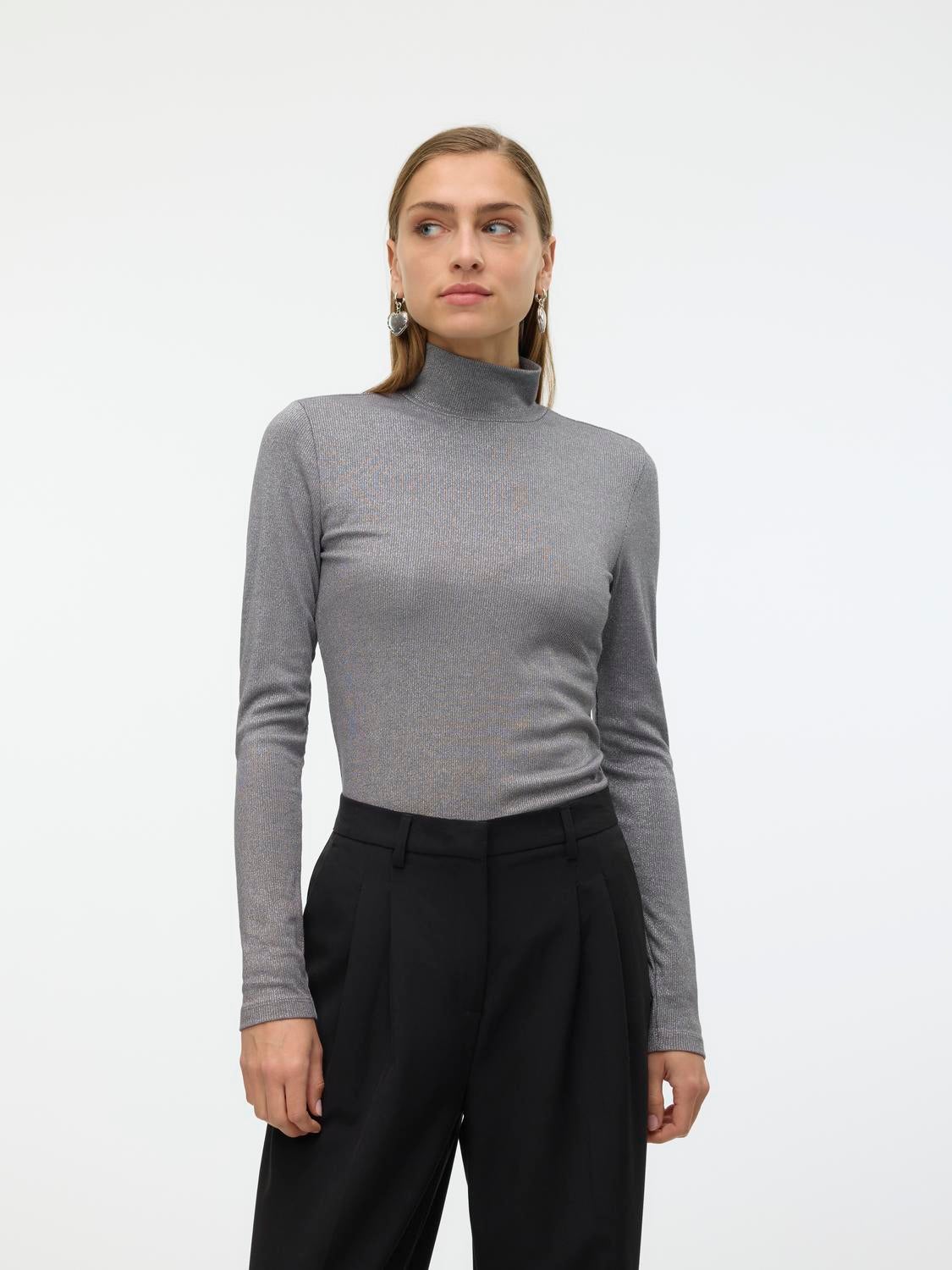 VMNICHOLLE Top