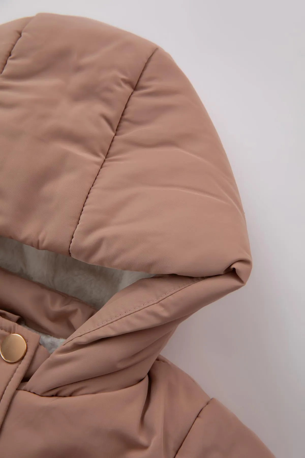 DeFacto  Wasserdichter Mantel mit Kapuze für Babys, Mädchen A2451a523au