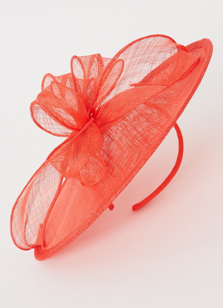 Phase Eight Bow Fascinator galvas saite ar aplikāciju