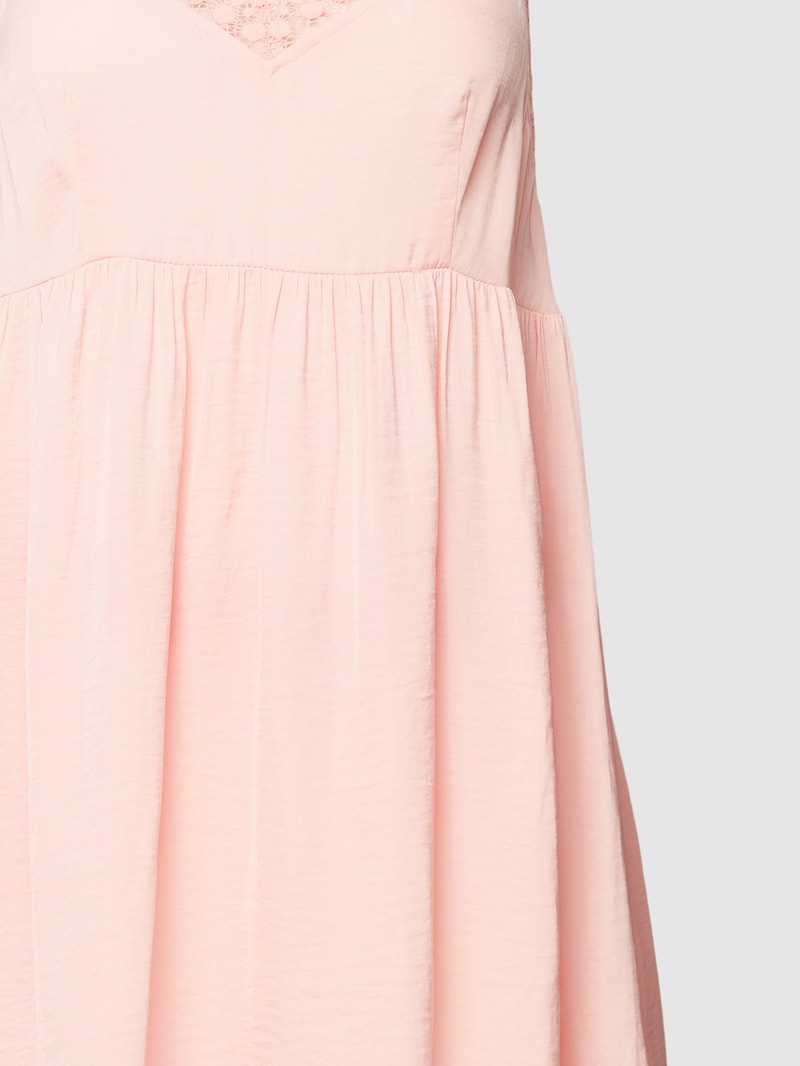 Nachthemd mit Spitzenbesatz in apricot