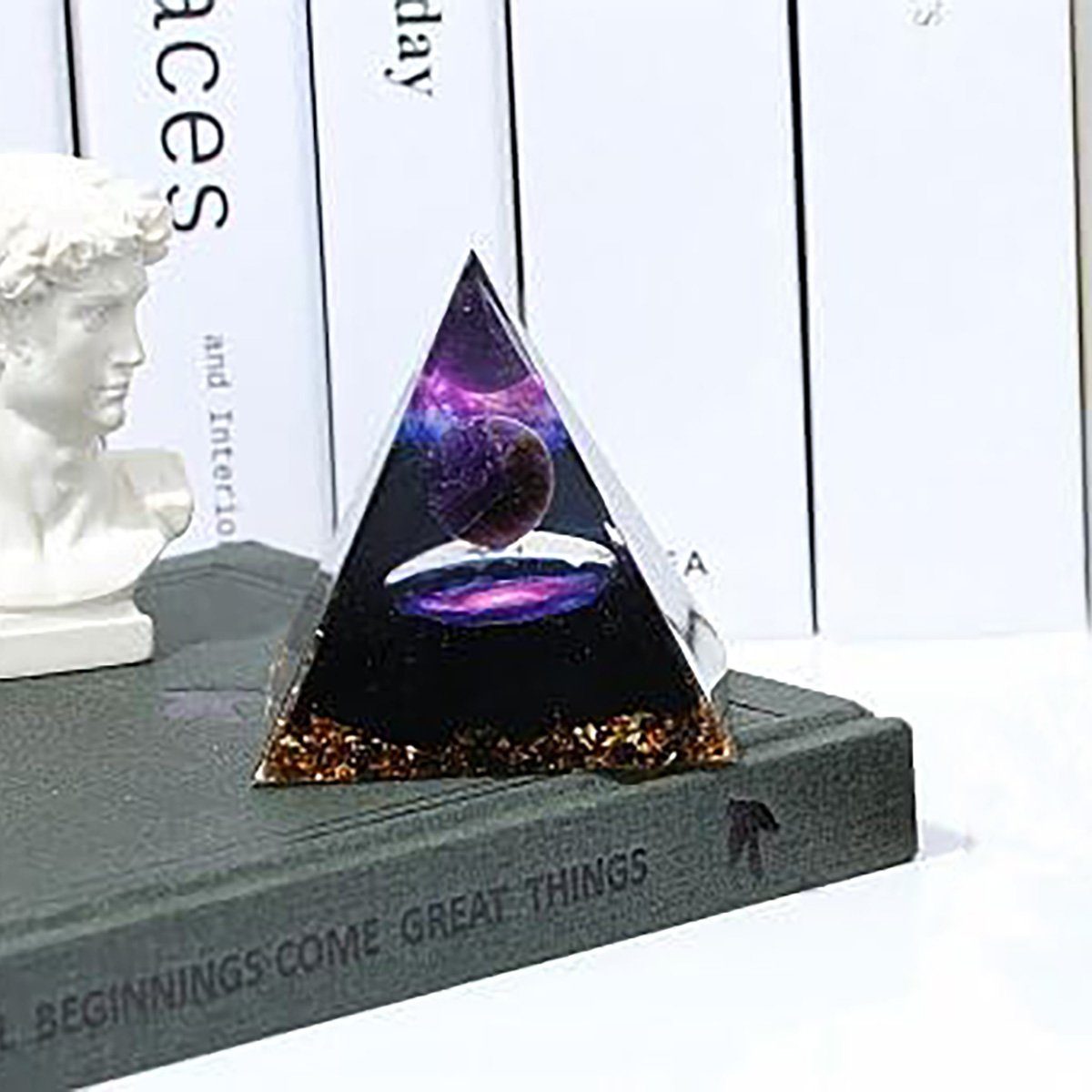 götäzer Mineralstein 2,4-Zoll-Pyramiden-Heilkristall, Stein natürlicher Amethyst-Obsidian, Home Office Schreibtisch Dekor Geschenke Frauen Männer