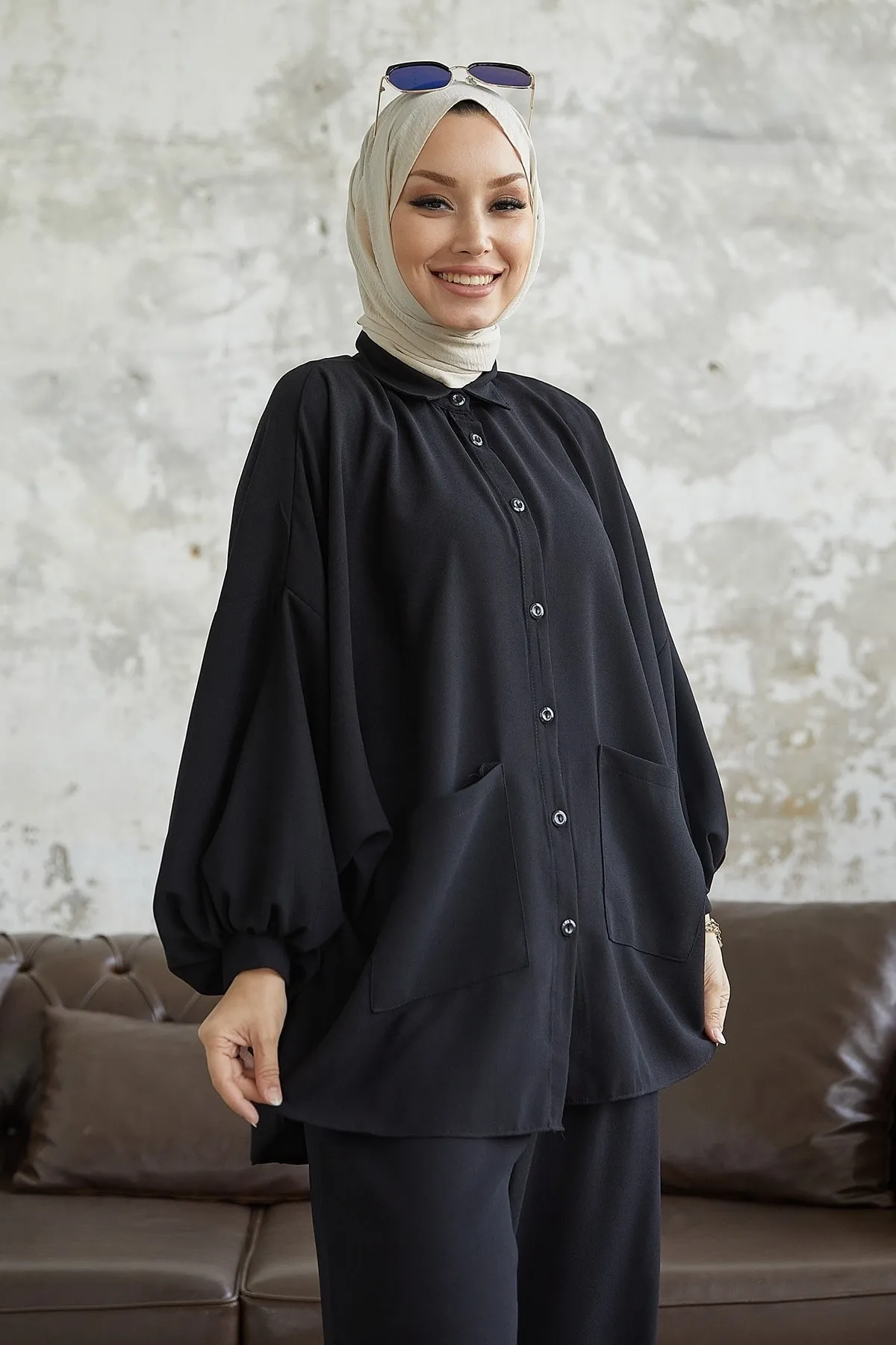 InStyle  Muno Lässiges Set mit Ballonärmeln - Schwarz