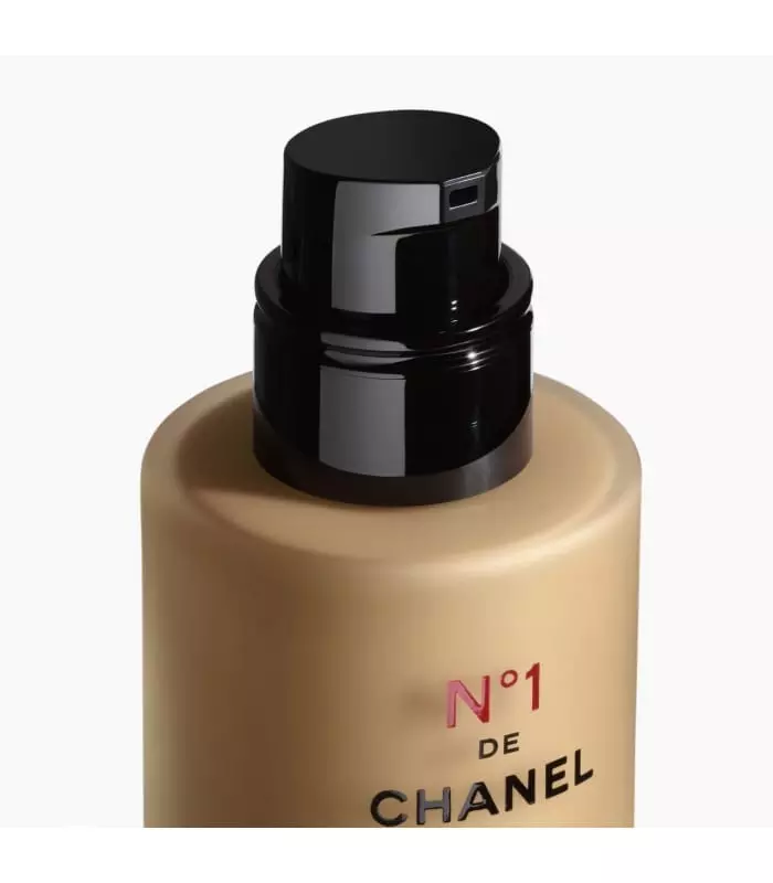 N°1 DE CHANEL FOND DE TEINT REVITALISANT Illumine - Hydrate - Protège 30ml
