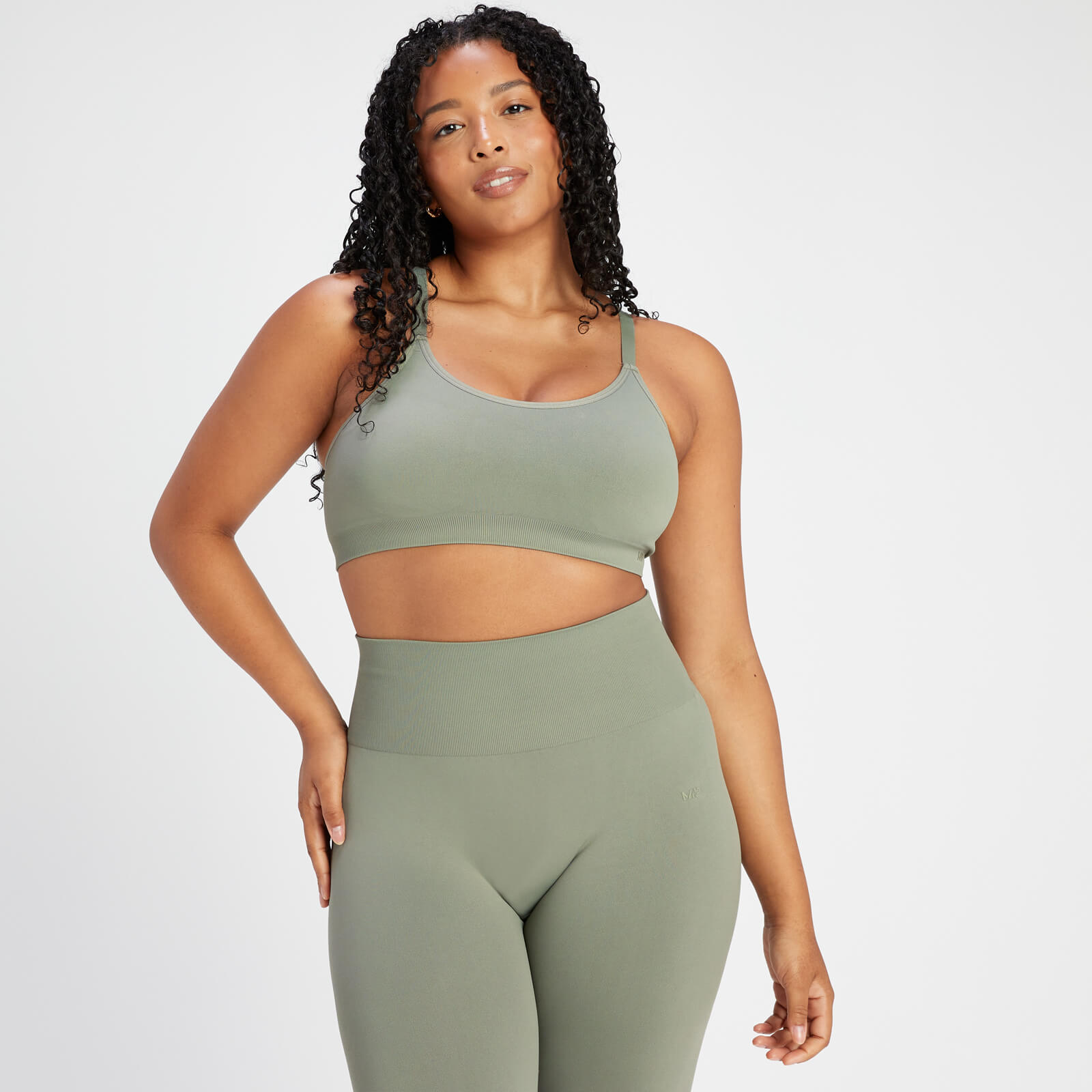 Brassière de sport sans coutures à dos croisé MP Rest Day pour femmes – Taupe foncé
