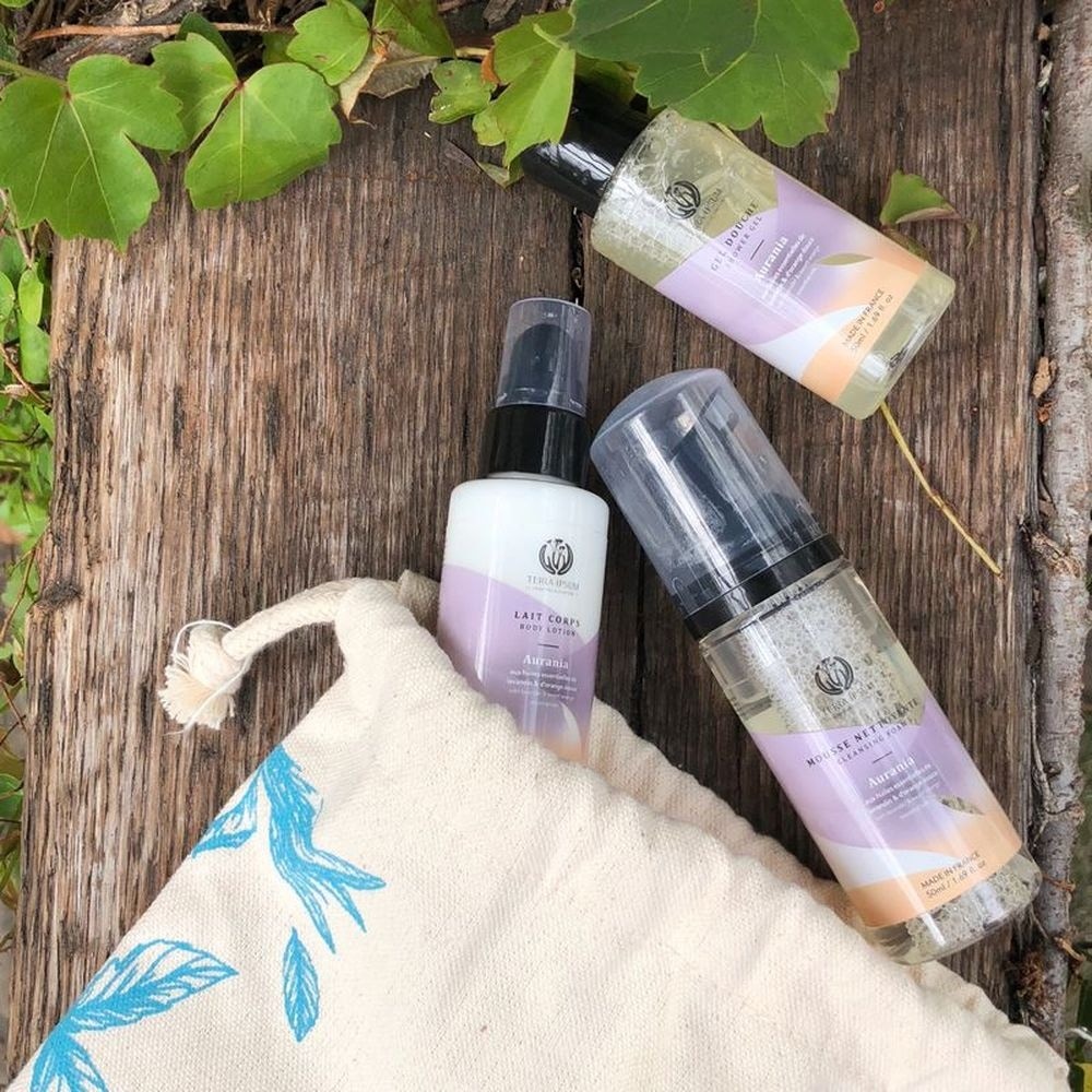 terra ipsum Pochon Découverte Trio - Gamme Aurania Gel douche + Nettoyant visage + Lait pour le corps