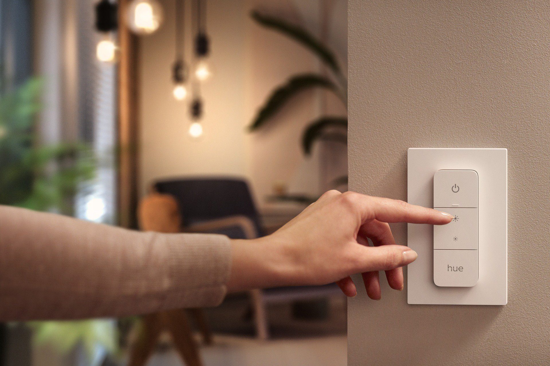 Philips Hue LED Deckenleuchte Enrave, Dimmfunktion, LED fest integriert, Warmweiß