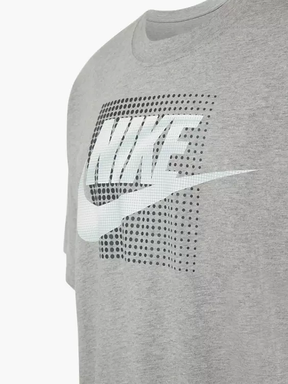 Nike T-Shirt