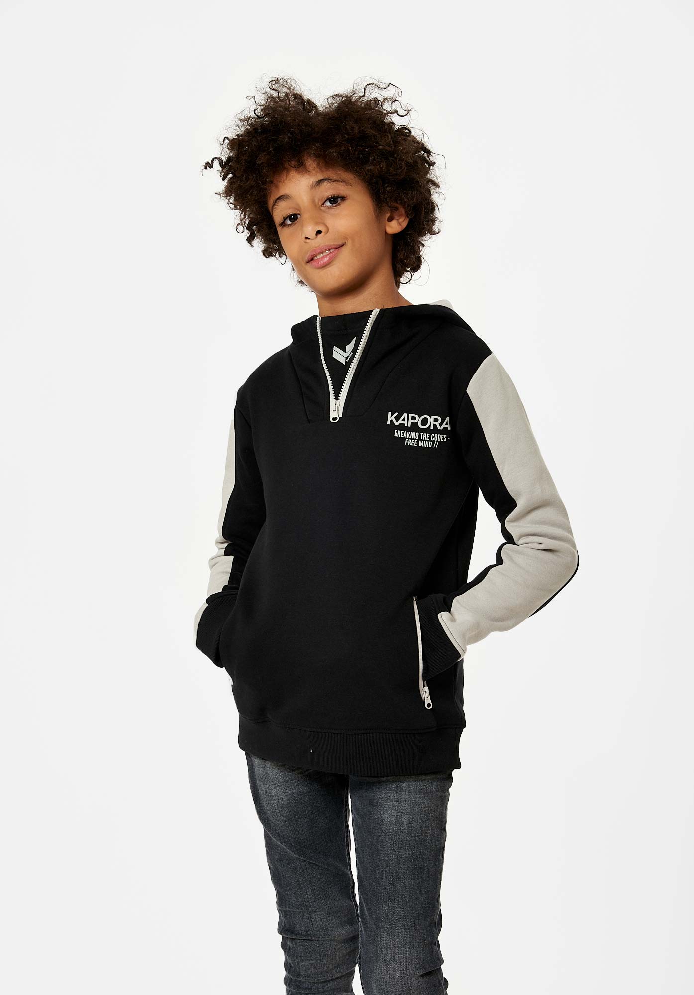 MAT    Sweat noir Garçon