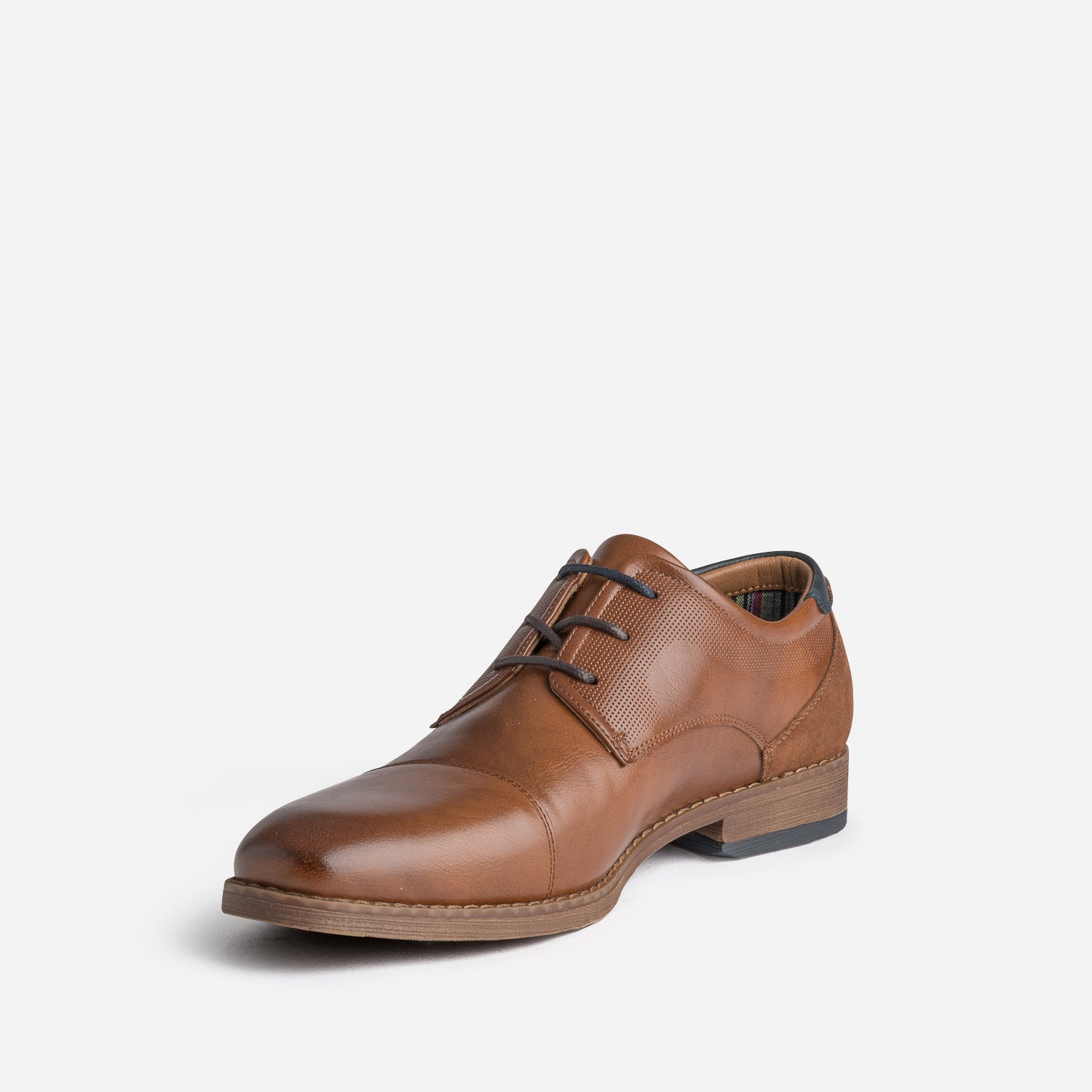 Derby cognac en cuir embossé