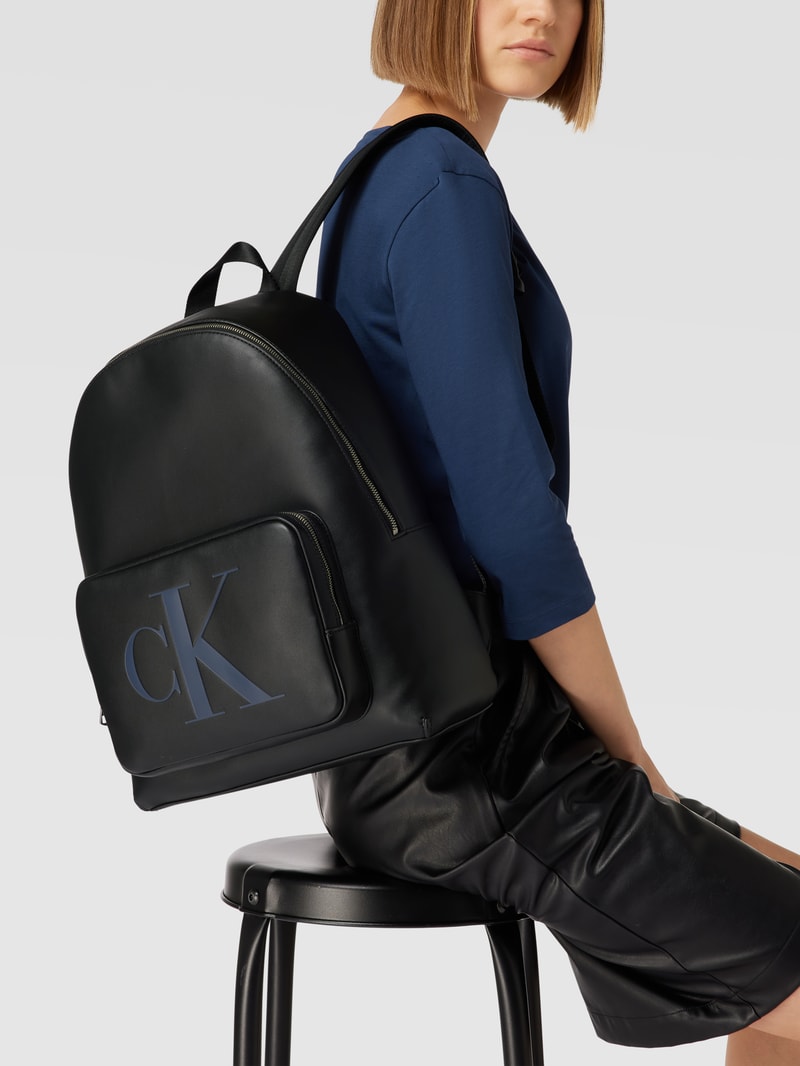 Rucksack mit Label-Details Modell 'Sculpted' in schwarz