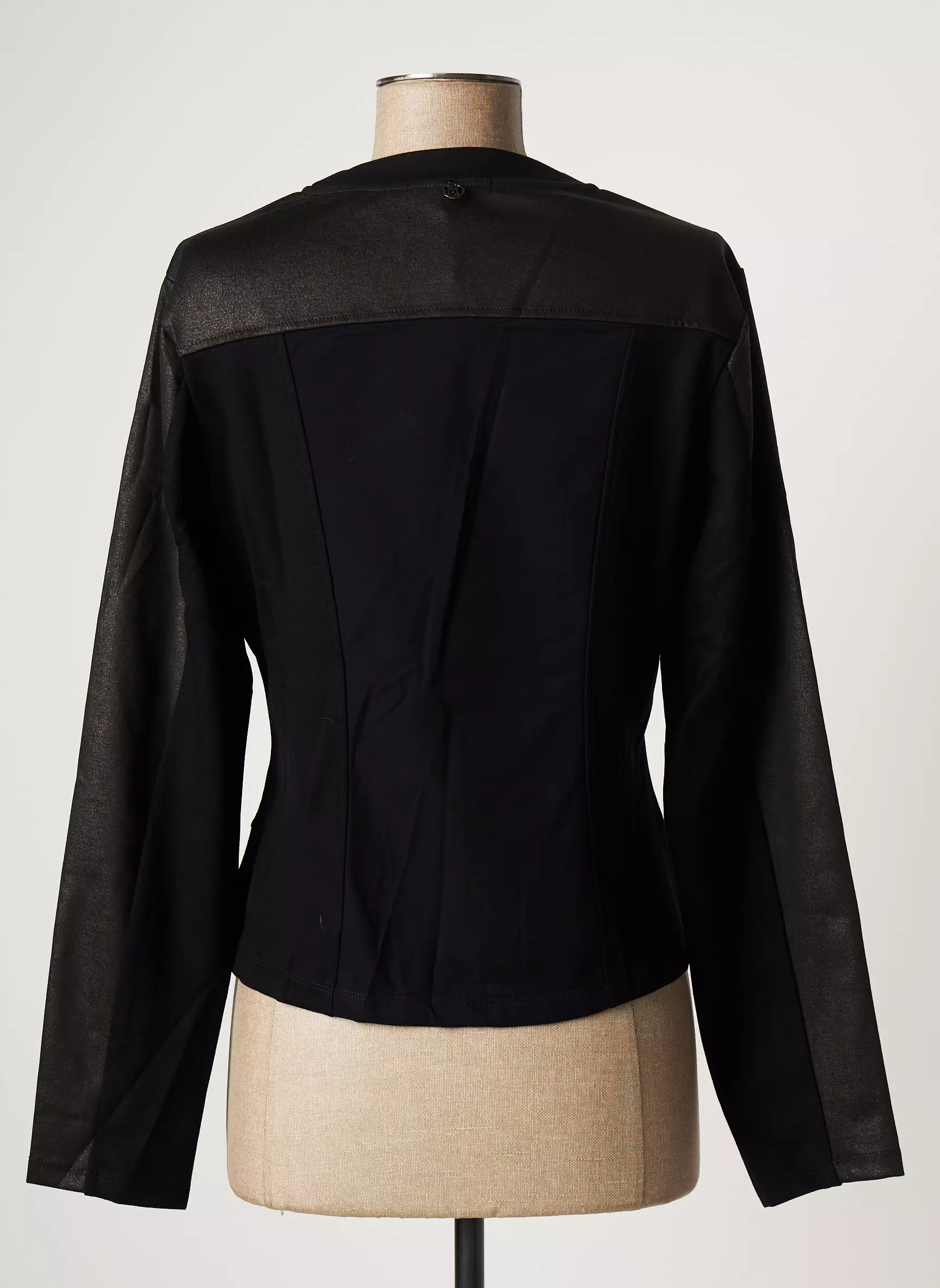 Maloka Vestecasual Femme couleur noir