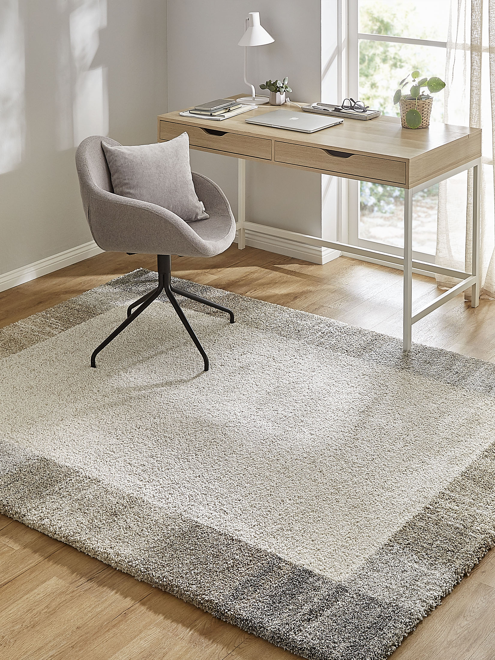 Belfort Moderner Teppich, Silber
