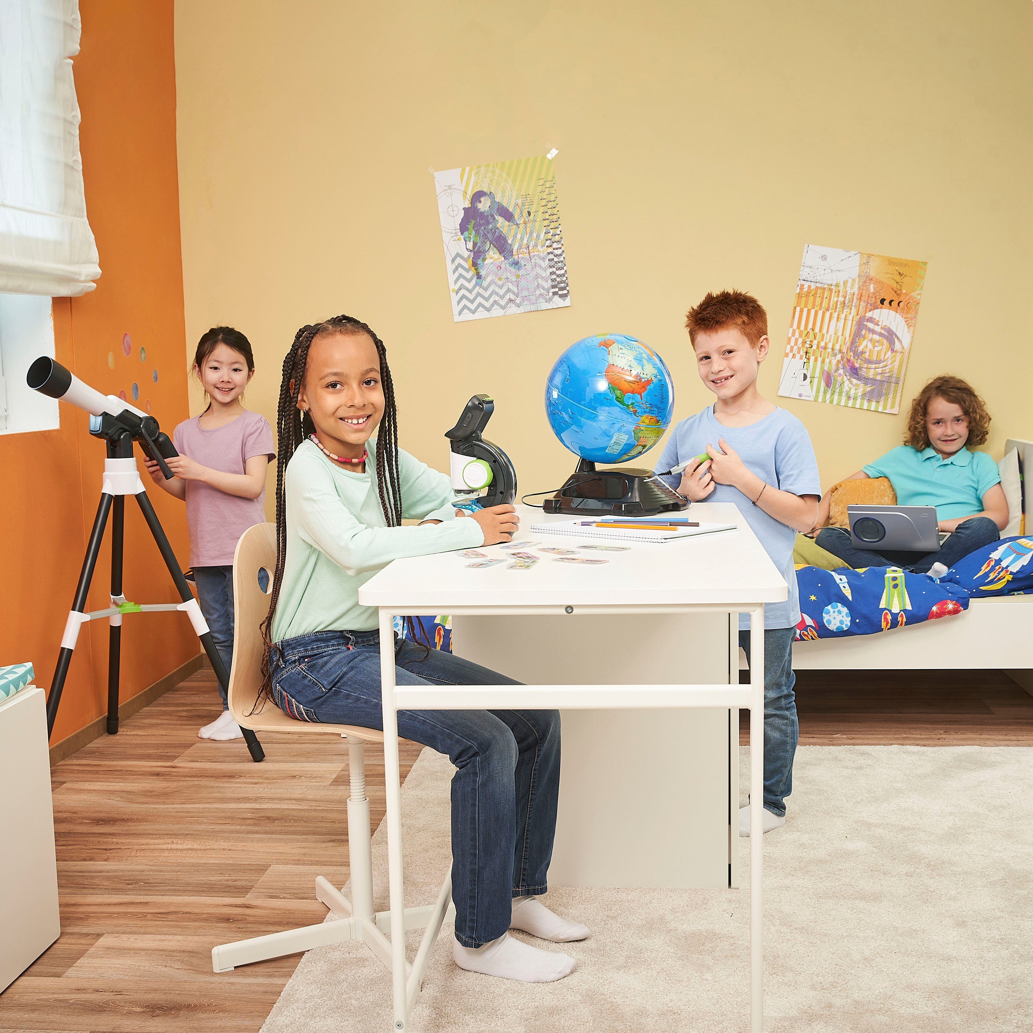 Vtech® Teleskop Interaktives Video-Teleskop für Kinder, mit NASA Lerninhalten und Spielen