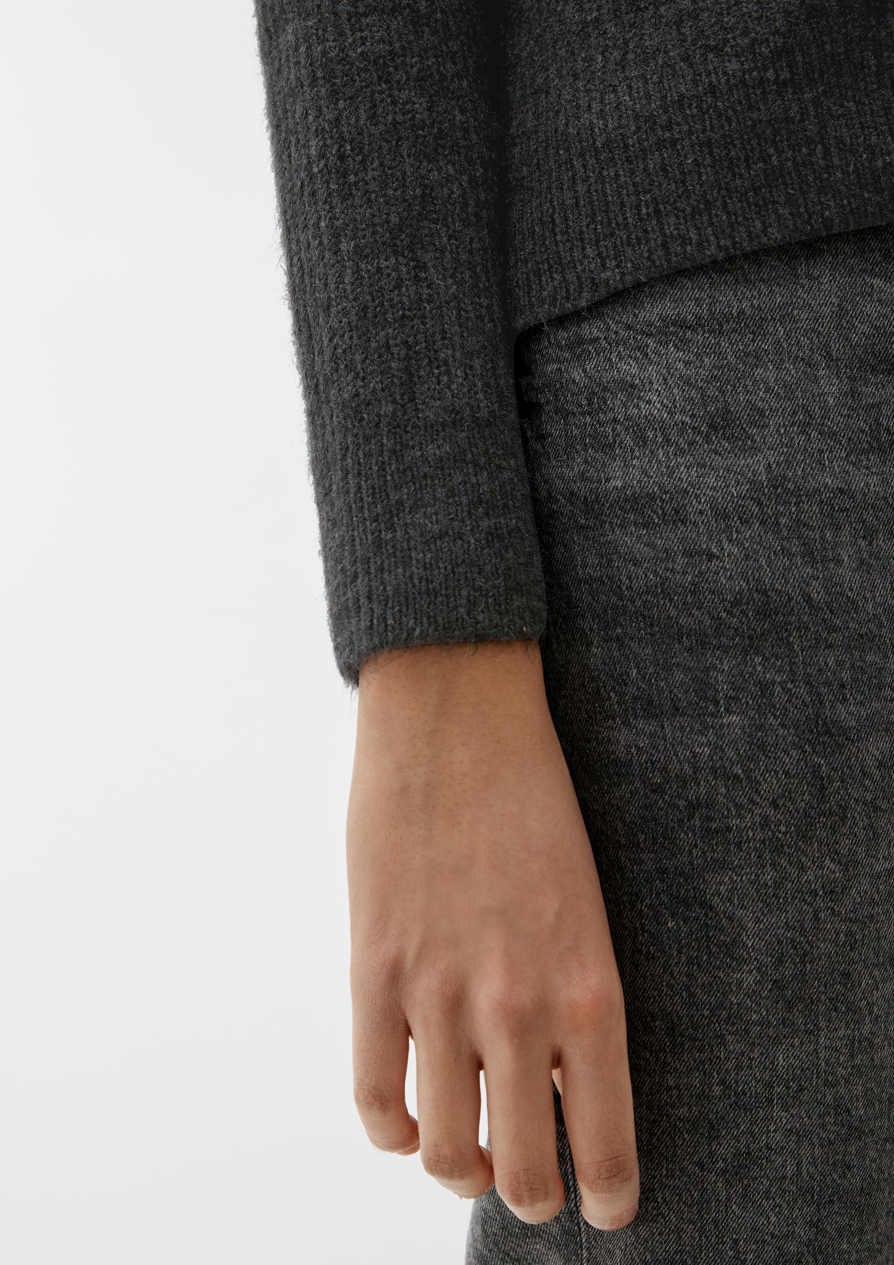 Cardigan aus Strick  45.899.64.X004-99W0