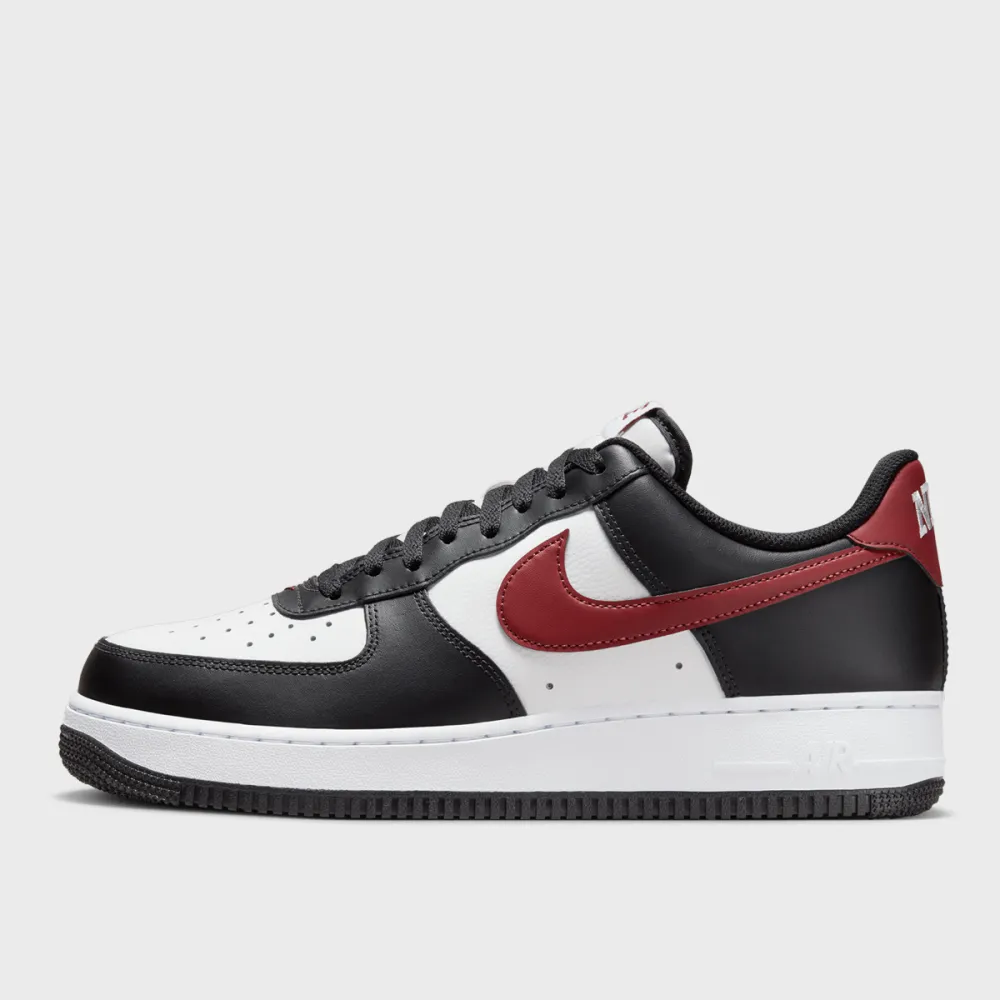 Nike Air Force 1 Low 07 FZ4615-001 / schwarz