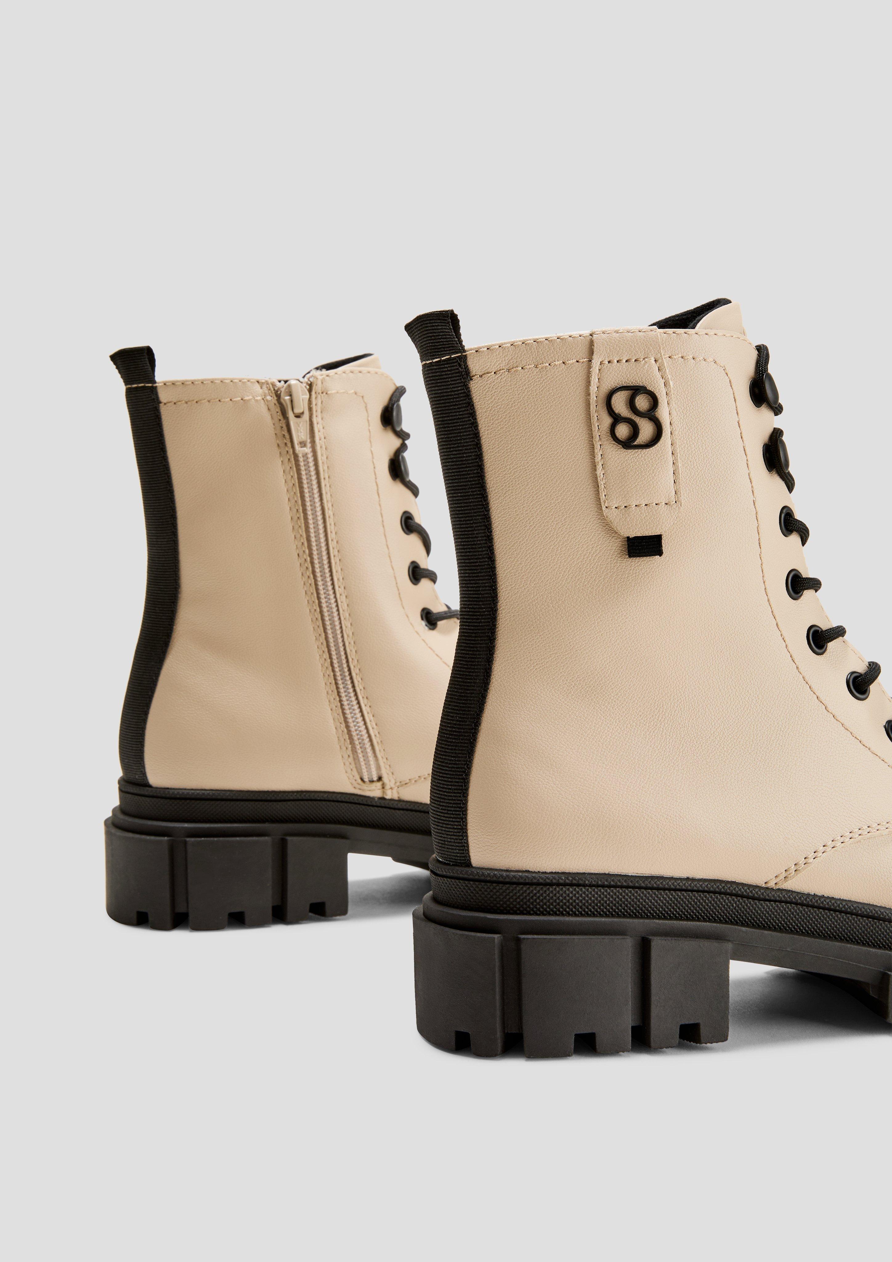 Stiefeletten mit Schnürung und Reißverschluss  6008300-400
