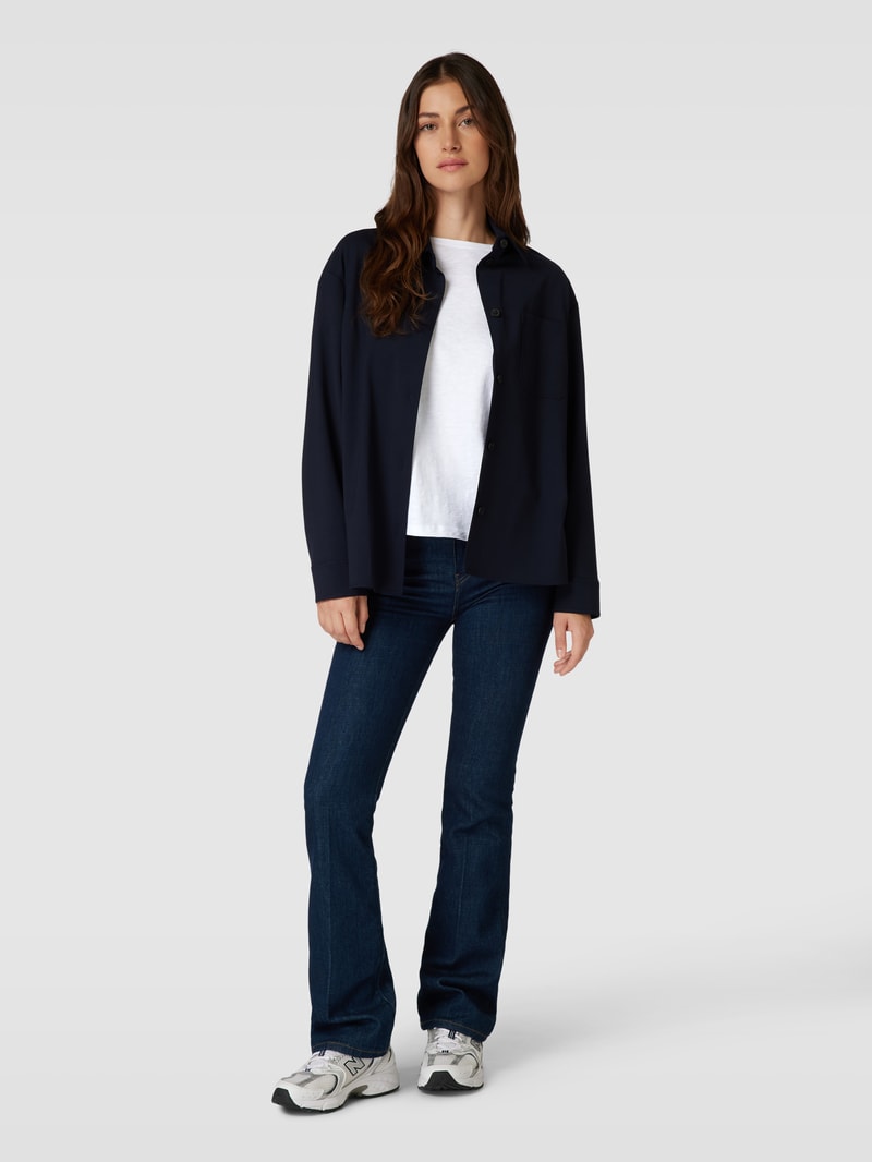Oversized Longsleeve mit überschnittenen Schultern Modell 'ZORAA' in weiß