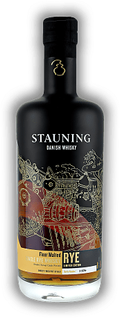 Stauning Single Rye Whisky 4 Years 2019/2023 Maple Syrup Cask Finish 46,3% Stauning Single Rye Whisky 4 Years 2019/2023 Maple Syrup Cask Finish 46,3% Limited Edition. - Mit genau dem richtigen Maß an Schärfe und Süße schließt dieser Whisky die Lücke