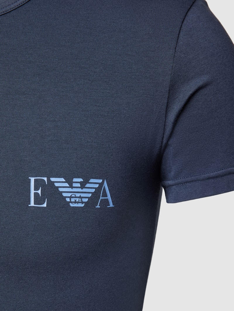 T-Shirt mit Label-Print in marineblau