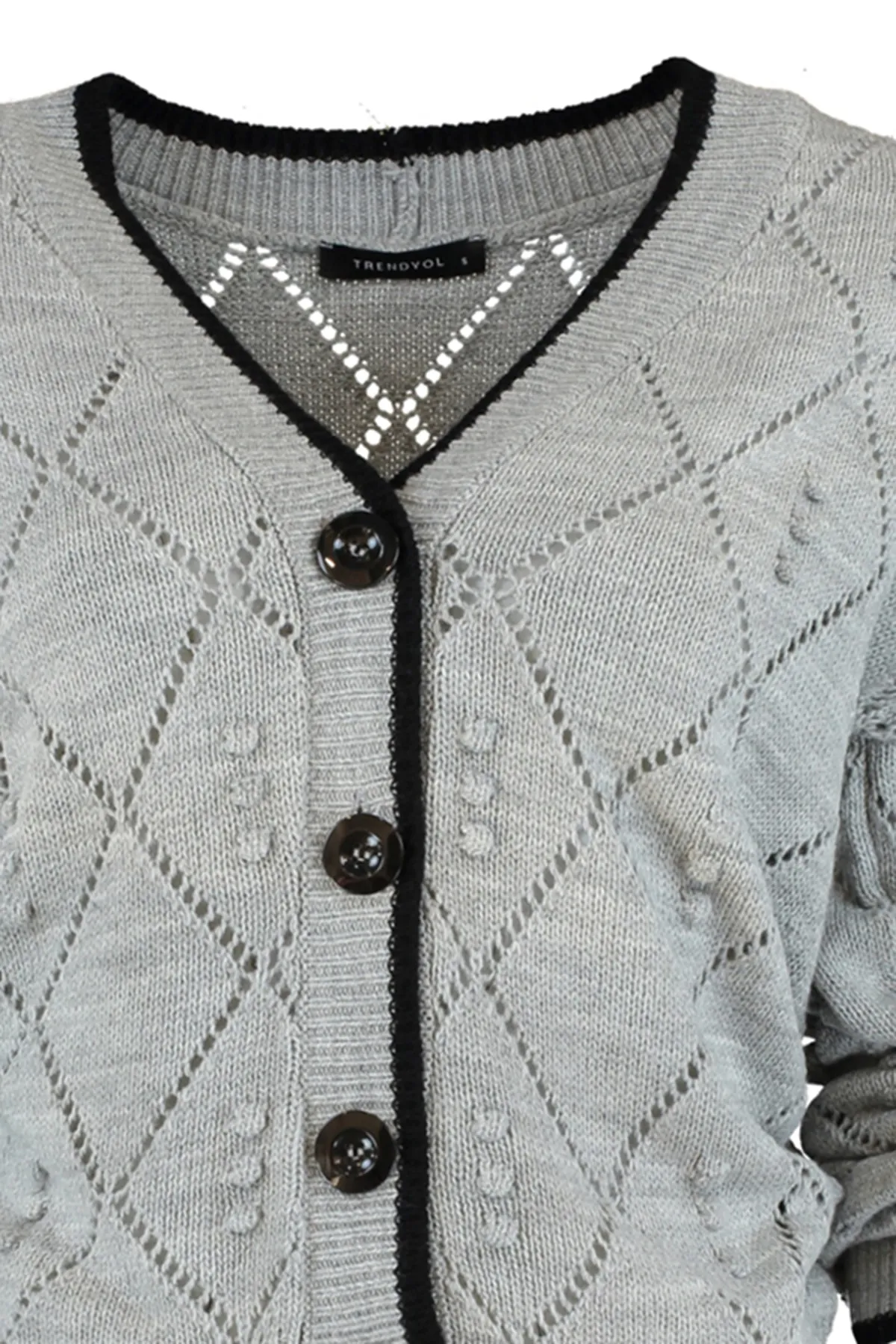 Trendyol Collection  Graue Strickjacke mit Lochmuster TWOAW22HI0290
