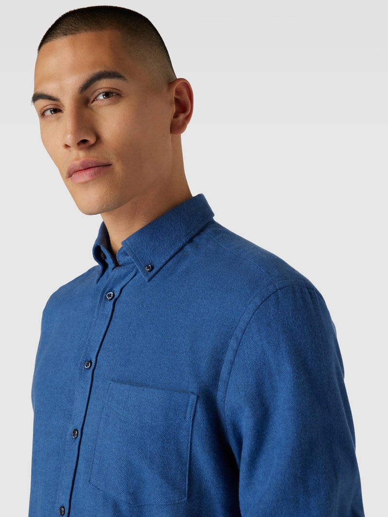 Freizeithemd mit Button-Down-Kragen in marineblau