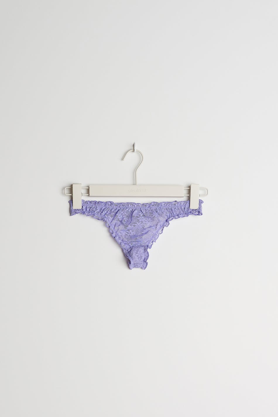 Eva lace string