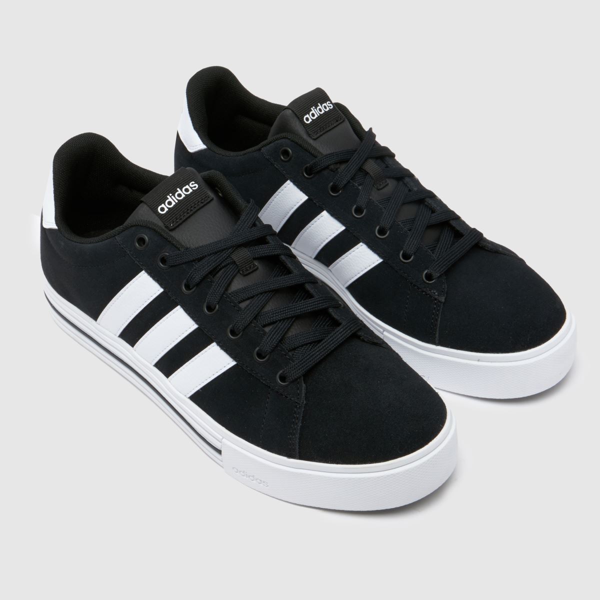 adidas Daily 4.0 cipők fekete-fehérben