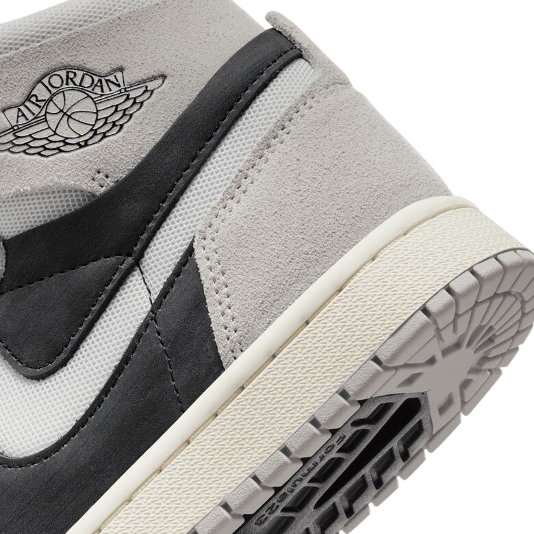JORDAN Wmns Air Jordan 1 High Zoom CMFT 2 