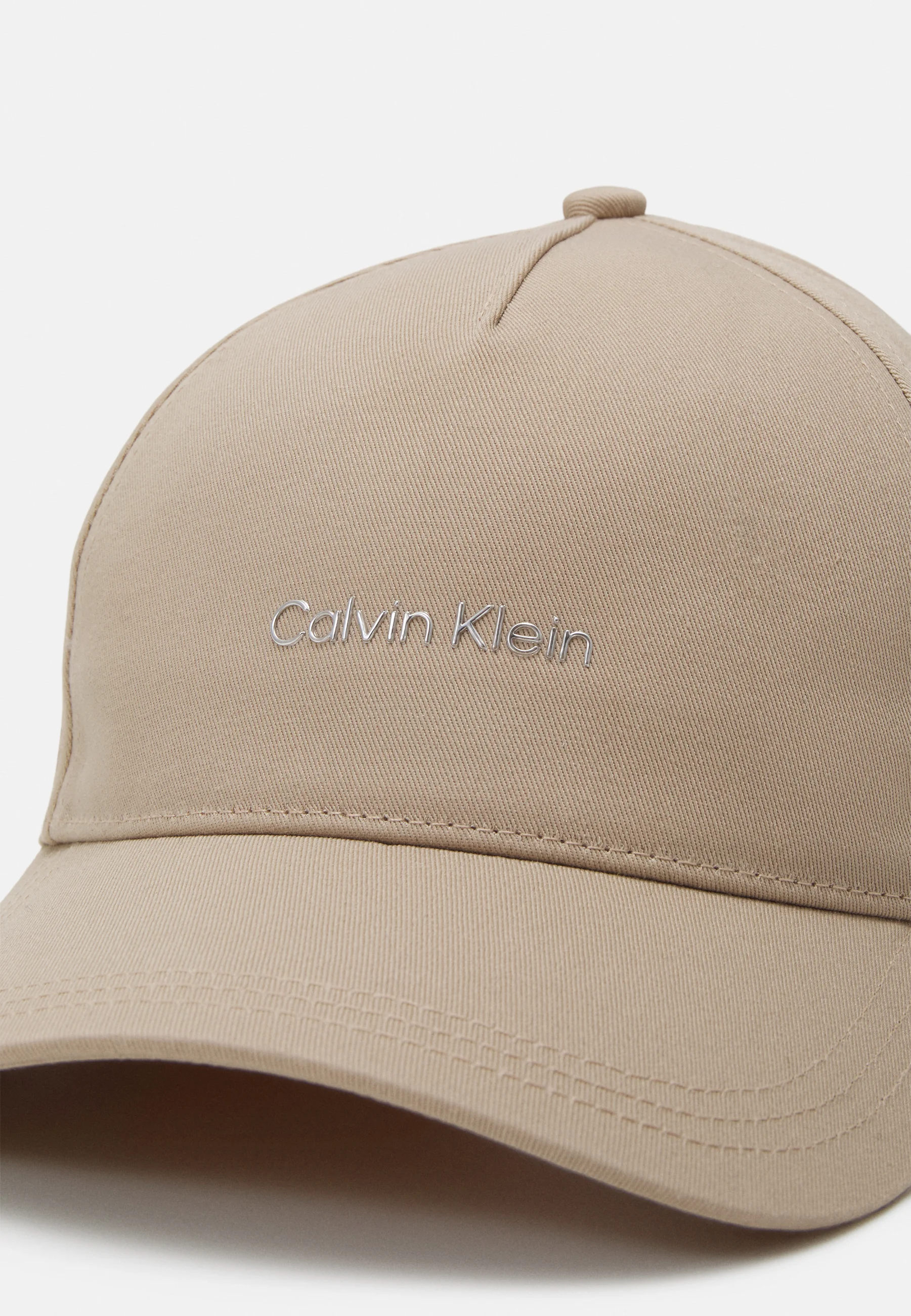 Gorra unisex con el logotipo MUST de Calvin Klein