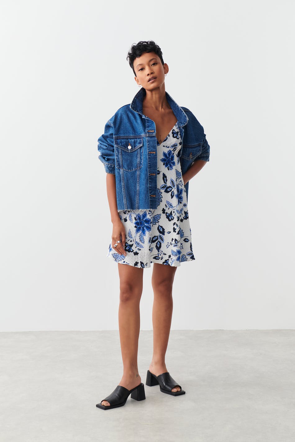 Mini dress