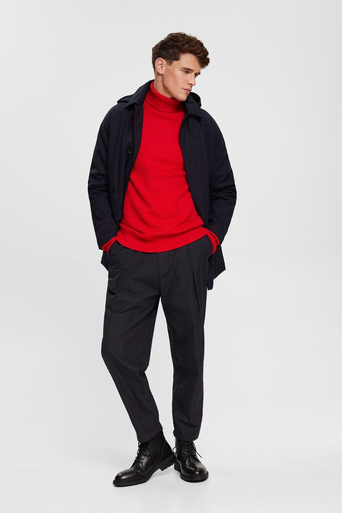 Rollkragenpullover aus Strick