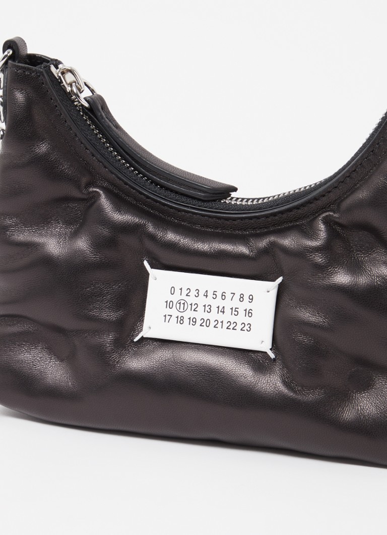 Maison Margiela Glam Slam teļādas plecu soma ar regulējamu plecu siksnu