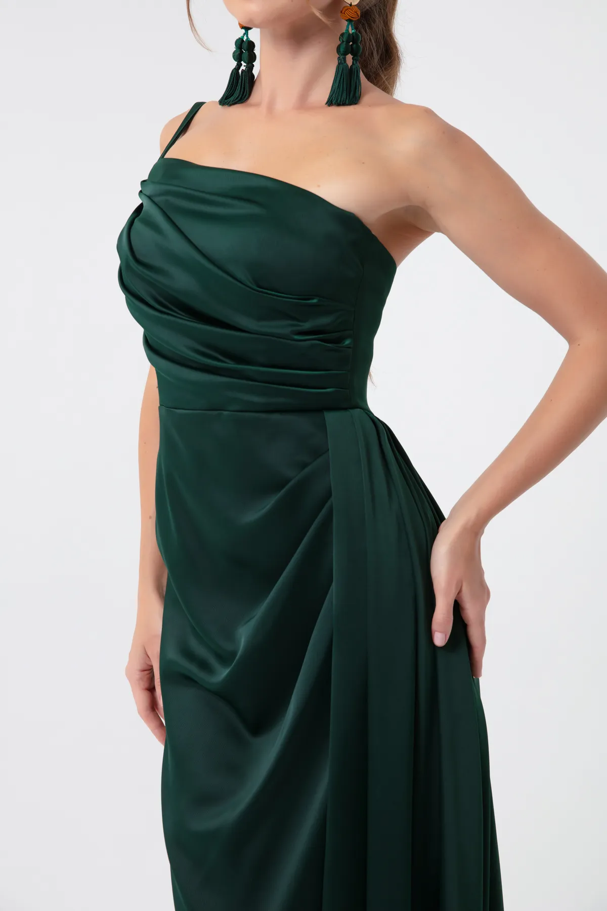 Lafaba  Smaragdgrünes One-Shoulder-Satin-Abend- und Abschlusskleid für Damen
