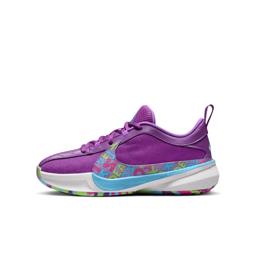 Nike Freak 5 DZ4486-500 / lila