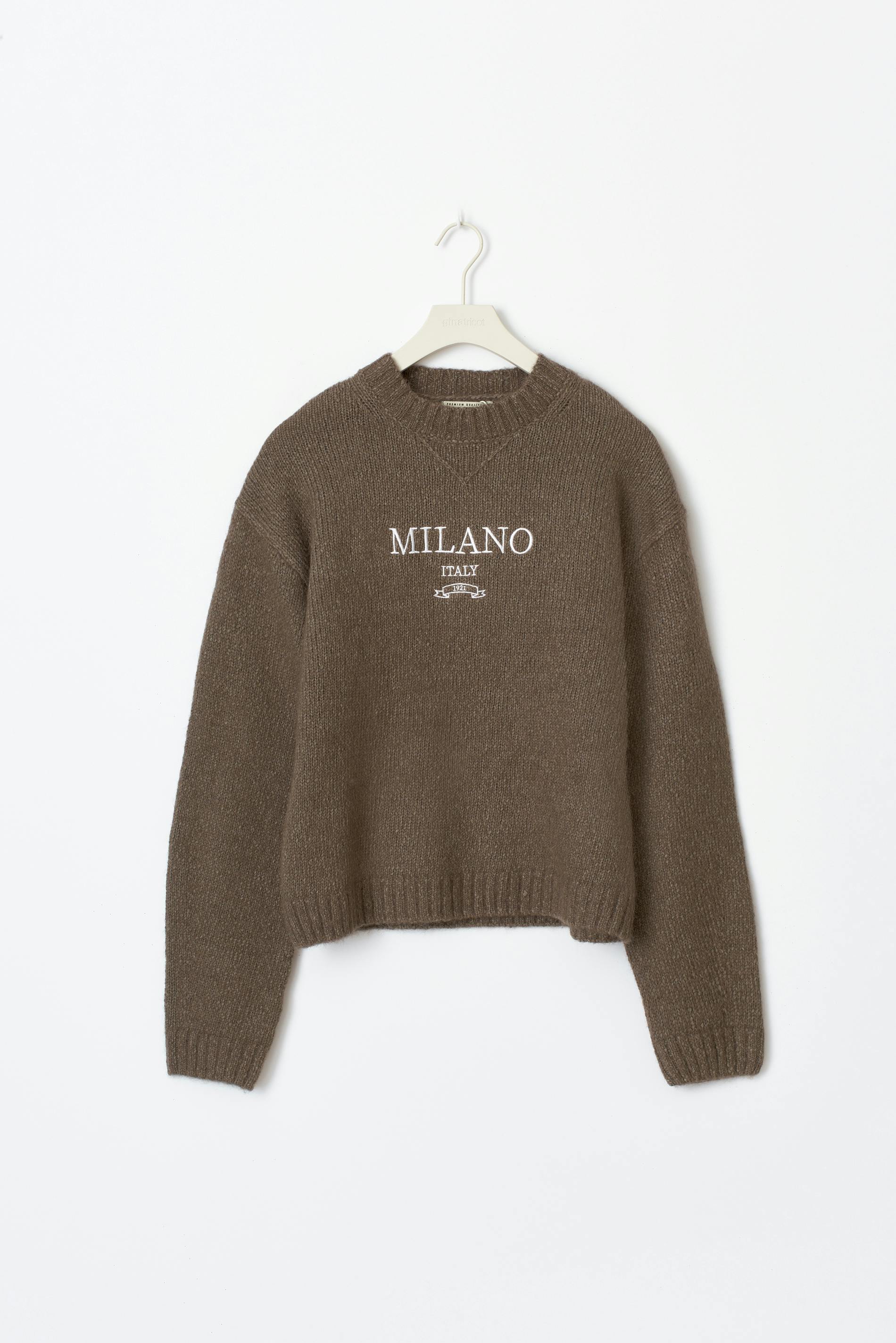 Embroidery knitted sweater