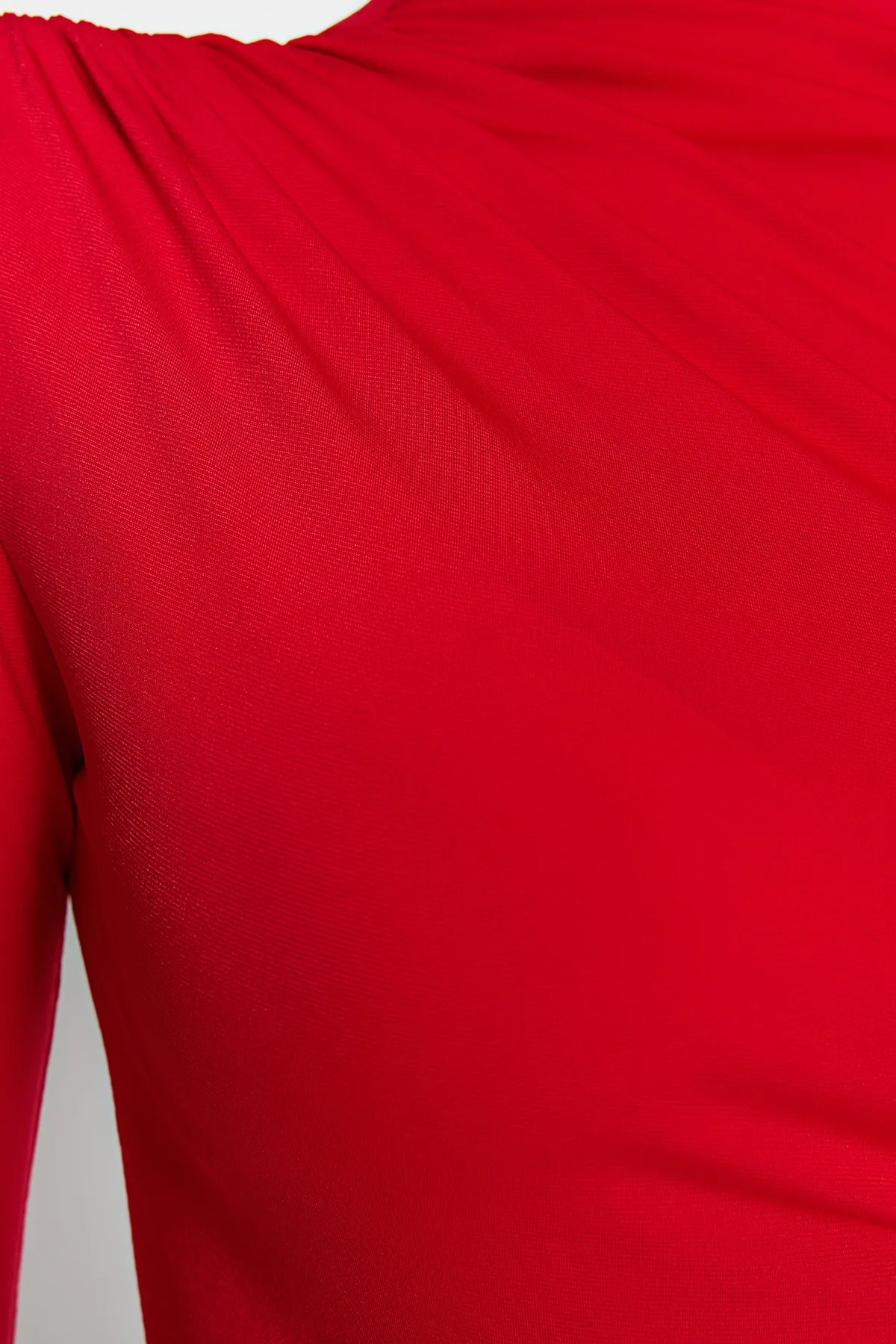 Trendyol Collection  Roter Body mit Sitzkragen und detailliertem Body TPRAW24BD00008