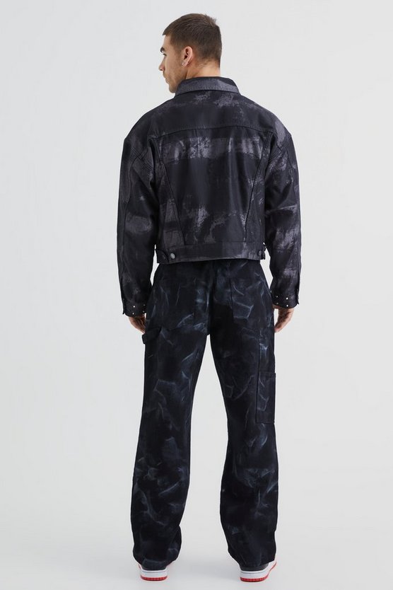 Kastige gebleichte Jeansjacke