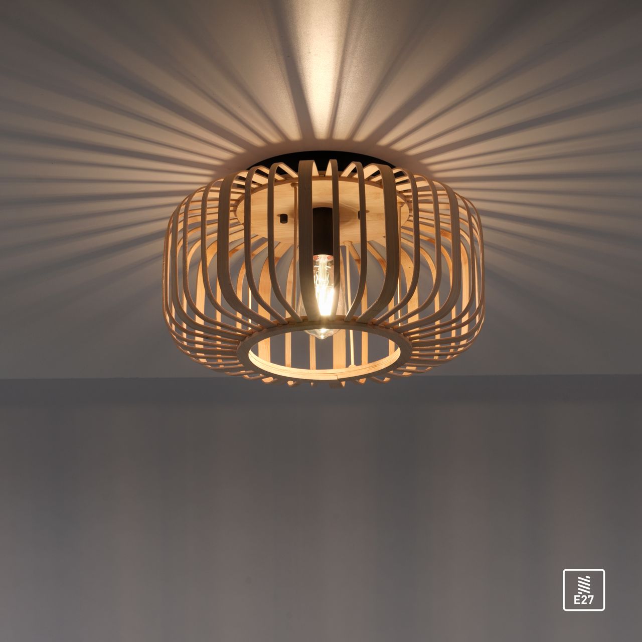 JUST LIGHT LeuchtenDirekt Deckenleuchte RACOON, 1-flammig, E27, Bambus-Schirm, Ø42cm, Holz-natur, IP20